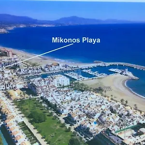 Mikonos Playa: Beachfront Retreat With Marina Access Apartment Castillo de Sabinillas